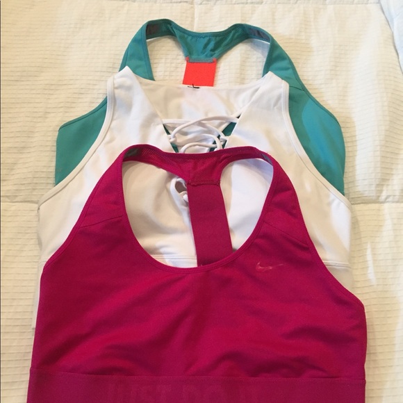 3 sports bras, size large. - Picture 2 of 5